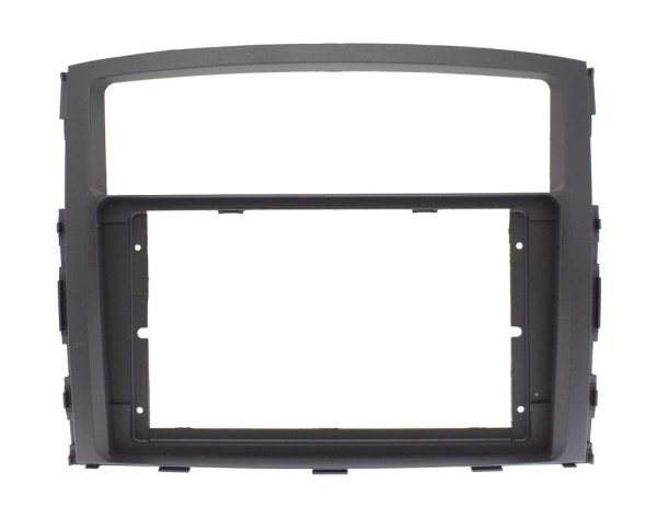 Рамка MFB Mitsubishi Pajero IV 2006+
