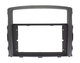 Рамка MFB Mitsubishi Pajero IV 2006+