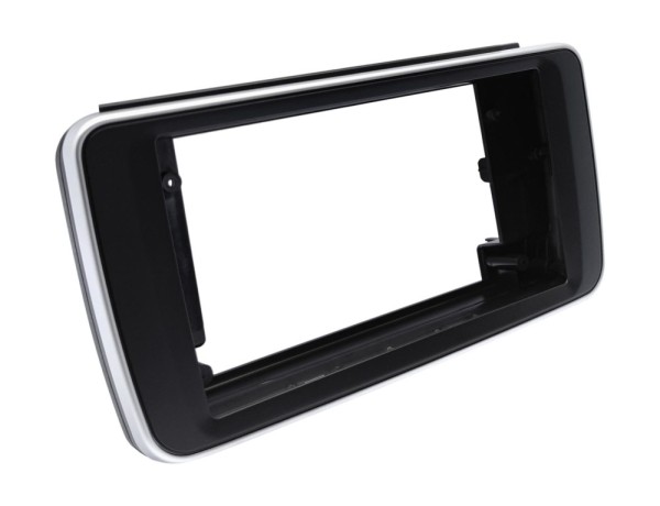 Рамка MFB Nissan Leaf 2017+