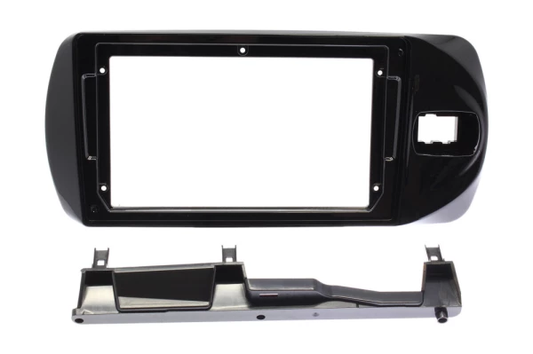 Рамка MFB Toyota Vitz 2015-2020 черный глянец