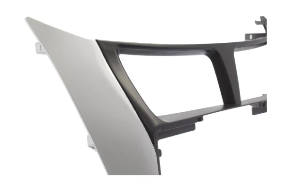 Рамка MFB Hyundai Solaris 2010-2016 Тип 2