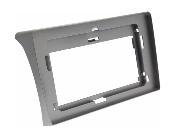 Рамка MFAB Toyota Hiace 2010+ (правый руль, узкий кузов)