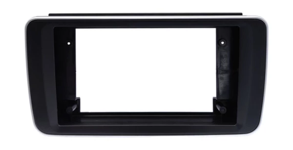 Рамка MFB Nissan Leaf 2017+