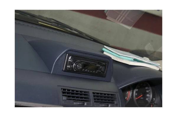 Рамка Mazda Demio, Mazda 2 2002-2007 1Din чёрная