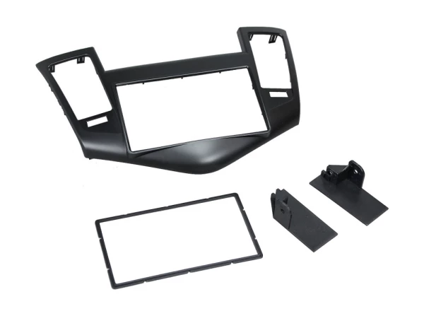 Рамка Chevrolet Cruze 2009-2012 черная 2Din