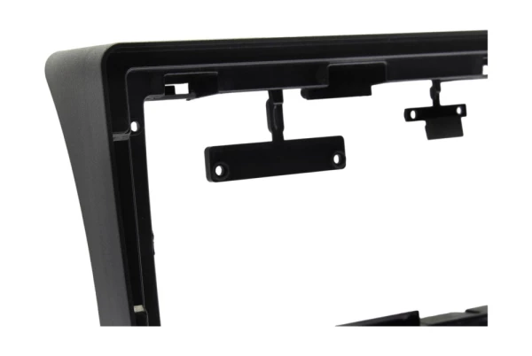 Рамка MFB Nissan Navara 2006-2012