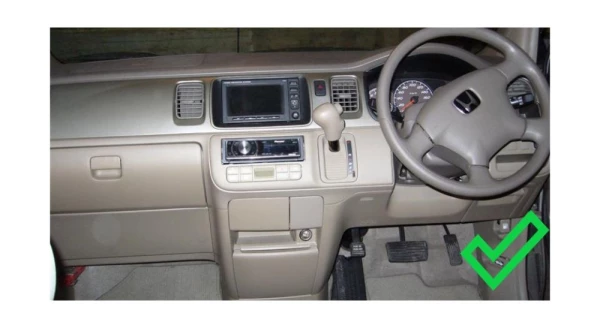 Рамка MFB Honda Stepwgn 2003-2005