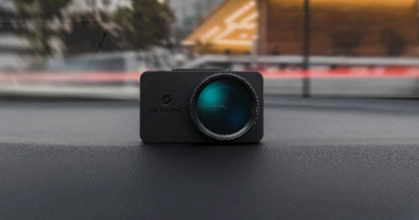 регистратор 1 камера Neoline G-Tech X77 AI/256Gb