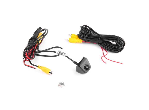 Камера заднего вида SWAT VDC-007 AHD (1280x720p)