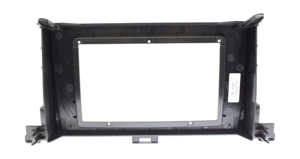 Рамка MFA Toyota Highlander 2013-2019