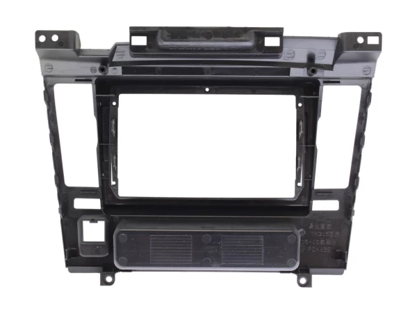 Рамка MFB Nissan Tiida 2008-2012 правый руль