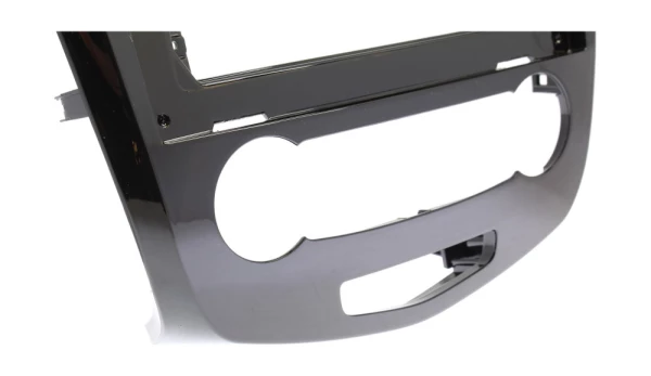 Рамка MFA Nissan Qashqai, X-Trail 2014+ (в ком-ции с кондиционером)