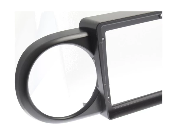 Рамка MFB Toyota Rumion 2007-2015