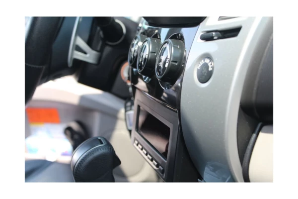 Рамка Mitsubishi Pajero Sport 2008+ для переноса БК вниз (6 кнопок)