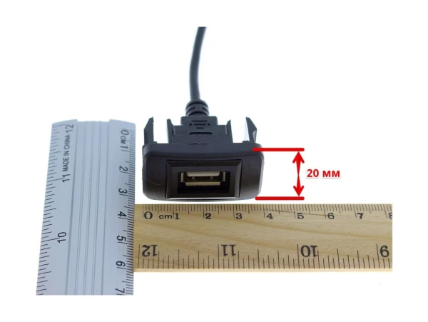 USB разъем в штатную заглушку Toyota до 2010