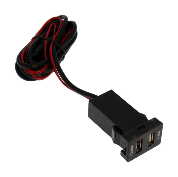 USB разъем в штатную заглушку Toyota new 2009-2021 (с зарядным устройством)